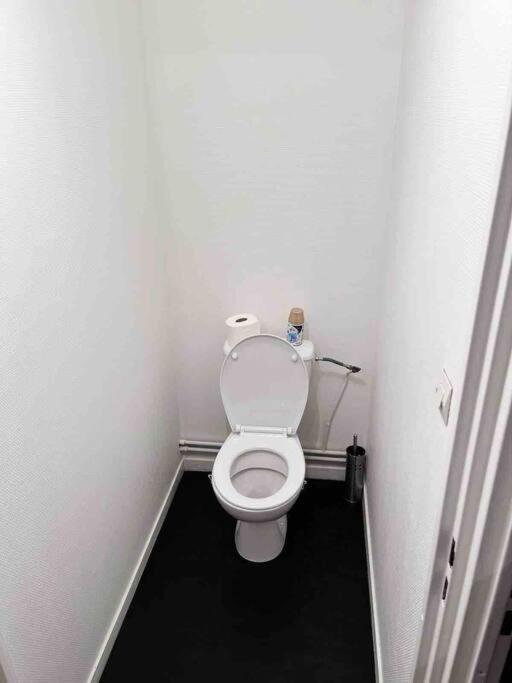 Logement Entier Chambre+Salon + Jardin & Terrasse Les Ulis Exterior photo